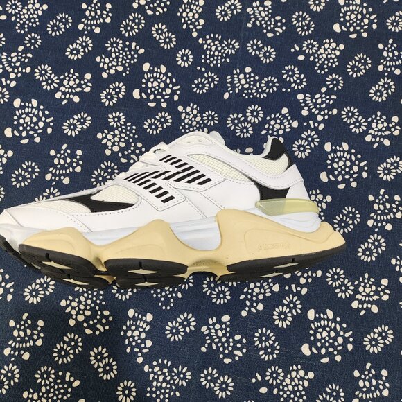 New Balance 9060 White & Black Chunky Sneakers main image 6